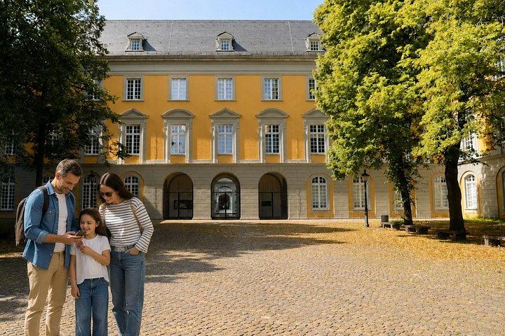 Bonn Scavenger Hunt & Highlights Self-Guided Walking Tour