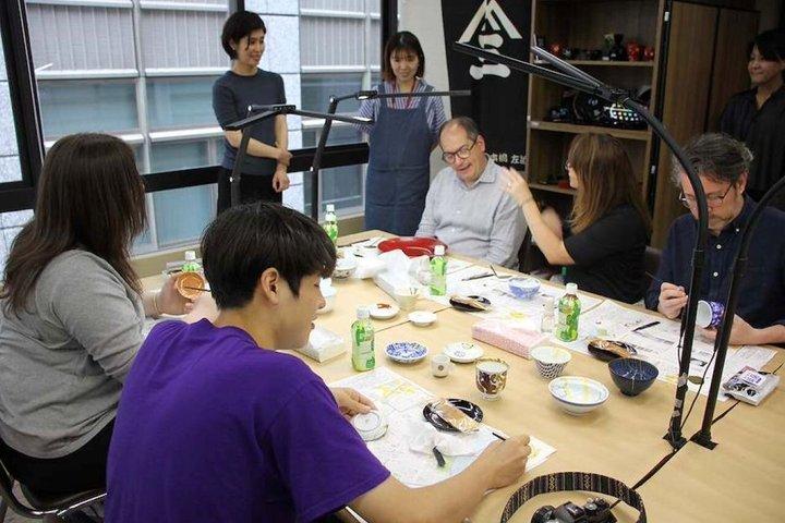 Kintsugi, Makie or Gold Leaf Pasting Workshop in Nihonbashi Tokyo