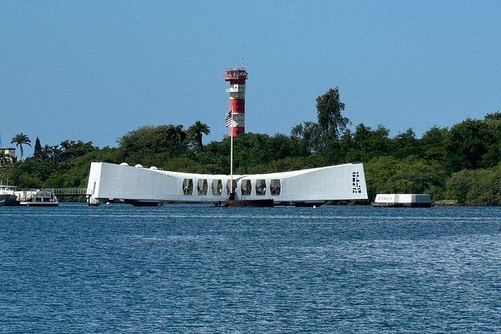 記念碑を越えて真珠湾 完全な第二次世界大戦の経験