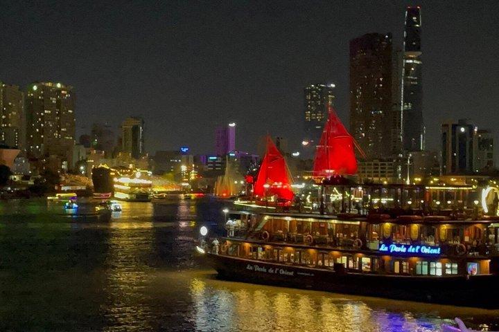 River Dinner and Live Music by Cruise