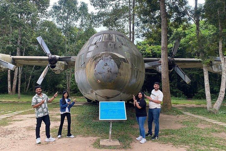 ホーチミン発：クチトンネルとカオダイ寺院1日ツアー