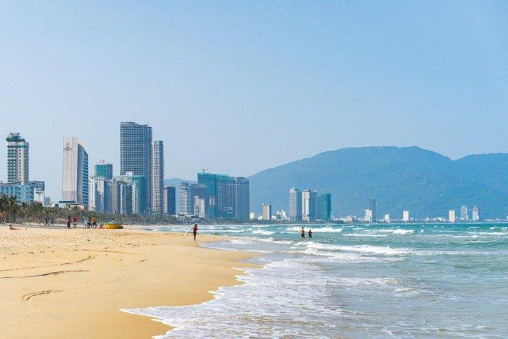 ホーチミン市からヴンタウビーチへの日帰り旅行