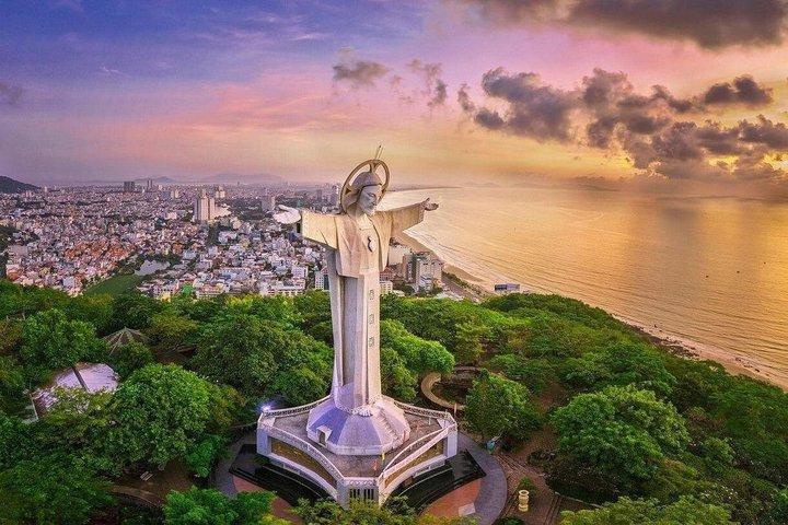 ホーチミン市からヴンタウビーチへの日帰り旅行