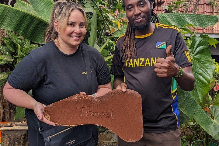 Best & Top of Arusha; Visite du café et randonnée en cascade.