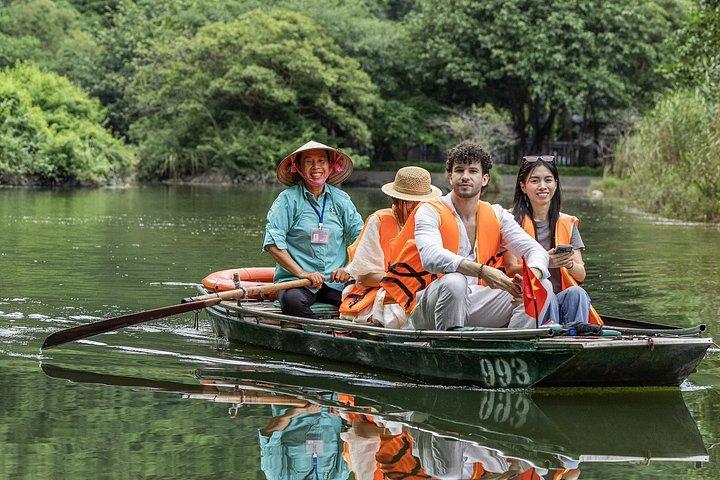 ハノイ ニンビン ランハー湾 3日間 2泊 グループツアー