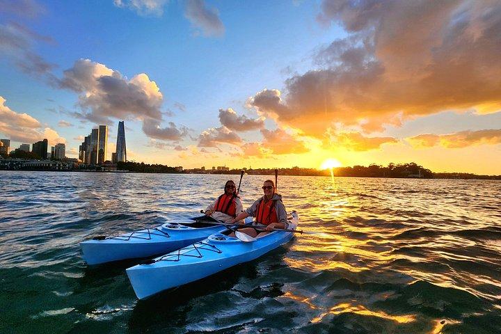 Sydney Sunset Kayaking Experience for Small Groups