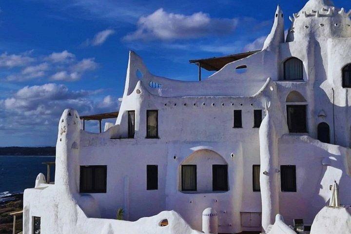 Visit MACA Atchugarry Meseum & Casapueblo.Private Transport