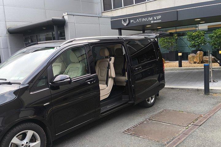 Luxus Chauffeur und Flughafentransfer in Dublin