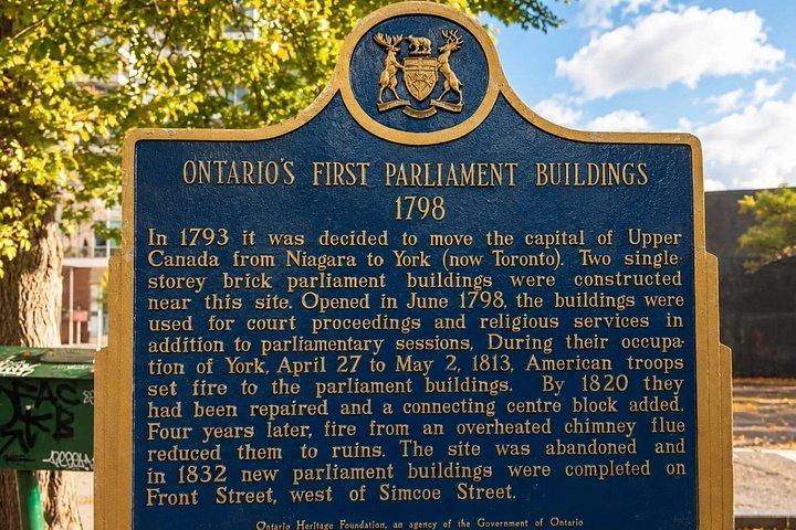 Toronto Self-Guided Walking Tour with Audio and Quiz