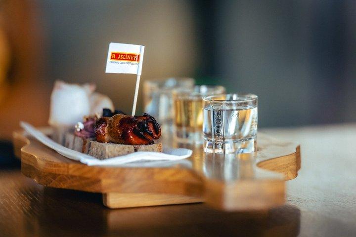 Prag: Interaktiv Slivovitz oplevelse og smagning