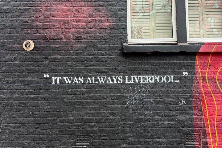 Visite à pied d'Anfield à la découverte des histoires et des peintures murales du Liverpool FC