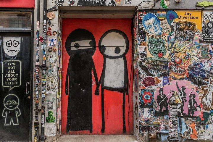 殺人から壁画まで、ブリックレーンの体験