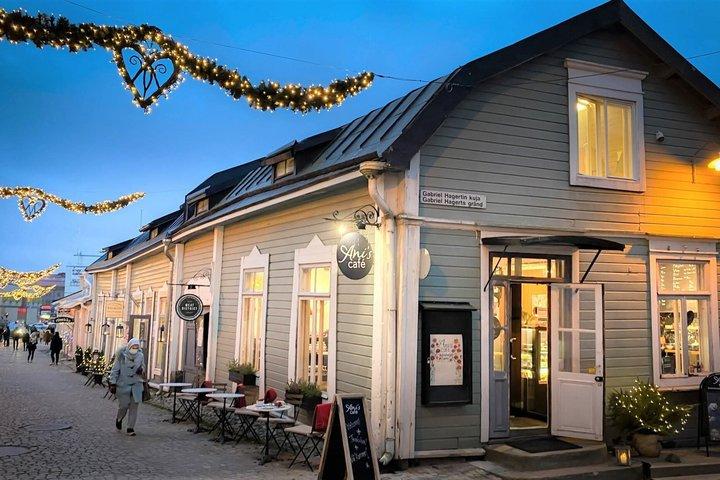 ヘルシンキ発ポルヴォー旧市街とリバーサイド遺産ガイドツアー