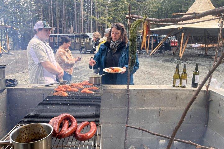 Ketchikan Fireside Feast: Open-Fire Salmon & Reindeer Dinner