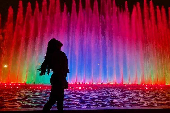 リマでの夜の噴水ショー（ホテル送迎付き）