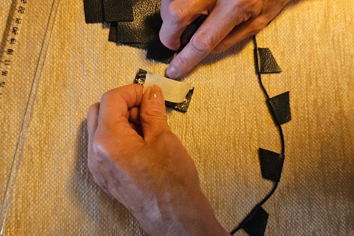 3 Hours Leather Necklace Workshop in Rome