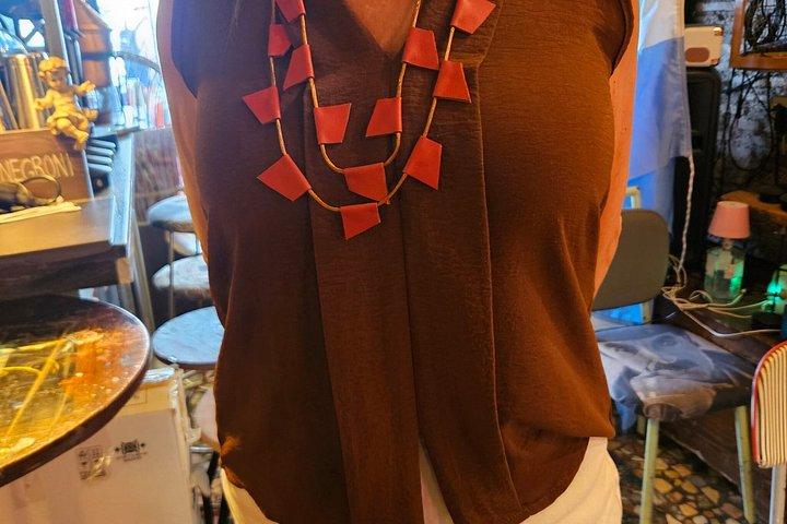 3 Hours Leather Necklace Workshop in Rome