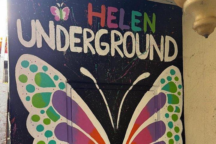 Chase twin waterfalls & explore iconic Helen