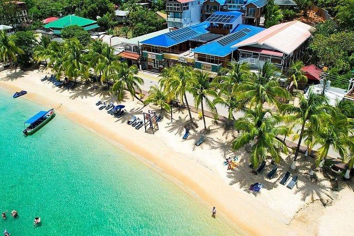 Roatan West End Beach Break with Private Transfer