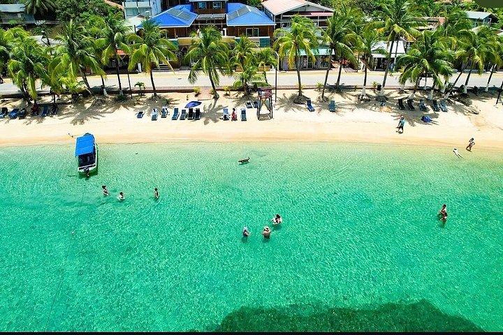 Roatan West End Beach Break with Private Transfer
