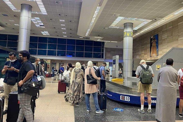 カイロ国際空港VIPミート＆アシスト到着サービス