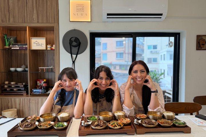 Bukchon Hanok Village Cooking Class : Autentico pasto completo Coreano
