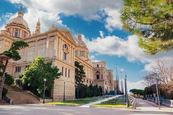 カタルーニャ美術館 バルセロナの美術館チケット