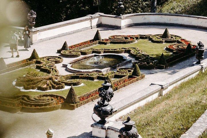 ミュンヘン発プレミアムノイシュヴァンシュタイン城とリンダーホーフVIPツアー