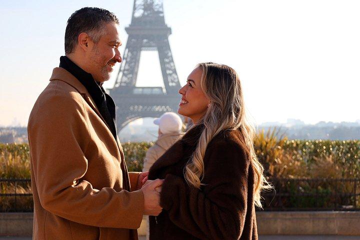 Paris by Van : Eiffel Tower Photo & Make Your Own Perfume Workshop（パリ・バイ・ヴァン：エッフェル塔フォト＆メイク・ア・オリジナル・パフューム・ワークショップ）