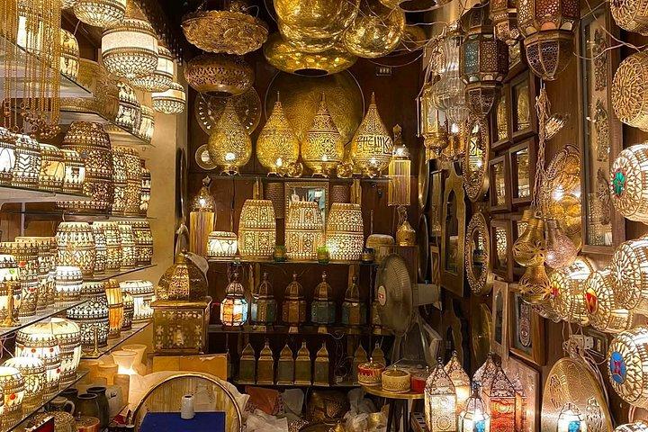 Cairo at night tour with Egyptian traditional Dinner