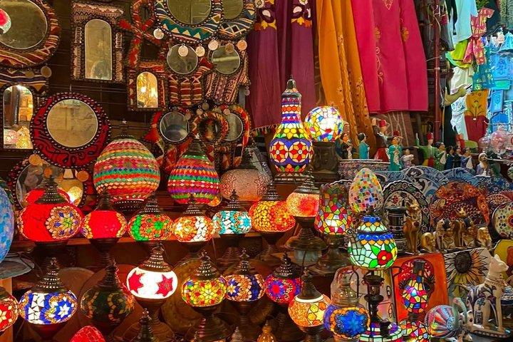 Cairo at night tour with Egyptian traditional Dinner