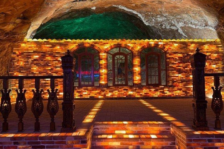 ラホール＆イスラマバード発プライベートケウラ塩鉱山日帰りツアー