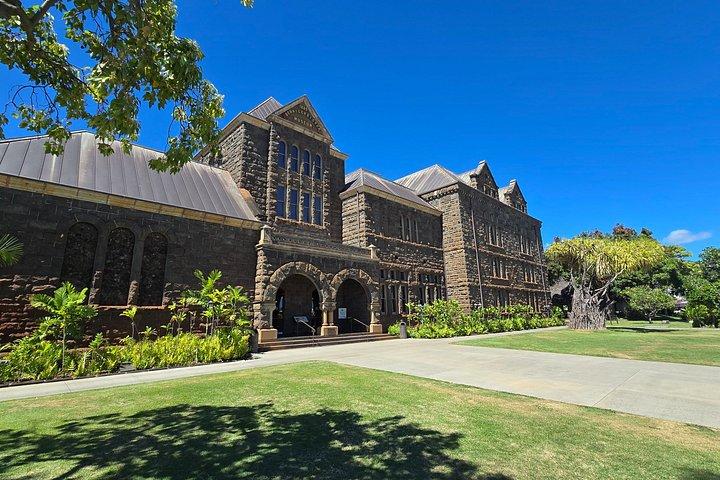 Private Oahu Custom Tour by Sprinter Van | Up to 10 Guests
