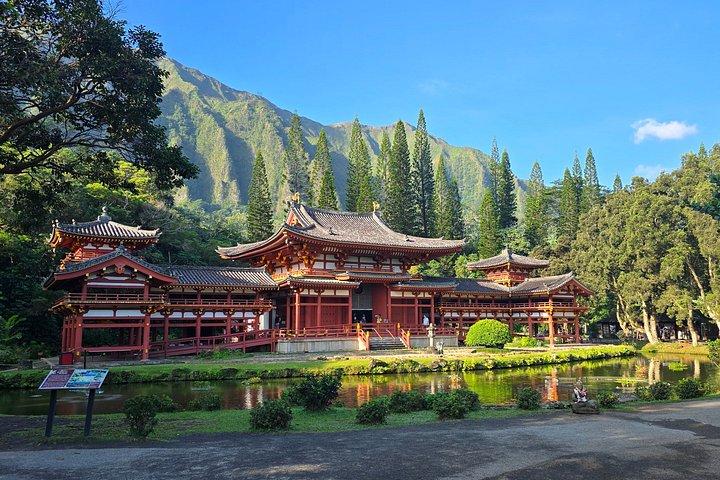 Private Oahu Custom Tour by Sprinter Van | Up to 10 Guests