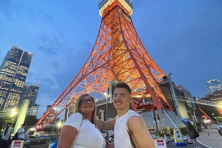 Tokyo Top Highlights 3h Guided E-Bike Tour