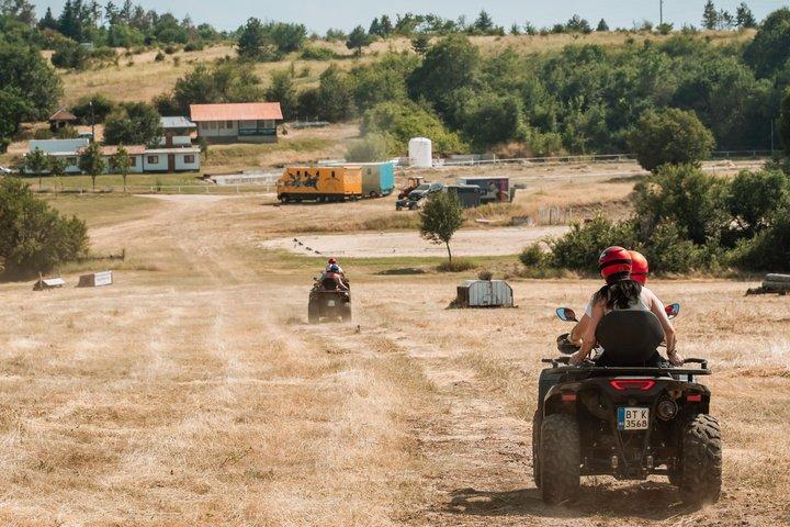 Tour fuoristrada ATV e UTV a Veliko Tarnovo e Arbanasi