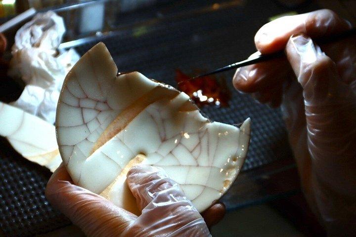 東京での日本語金継ぎワークショップ金継ぎの芸術