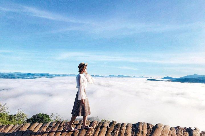 Da Lat Early Morning Cloud Hunting & Sunrise Experience