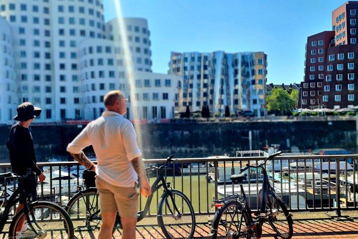 Visite guidée à vélo de 3 heures des points forts de Düsseldorf
