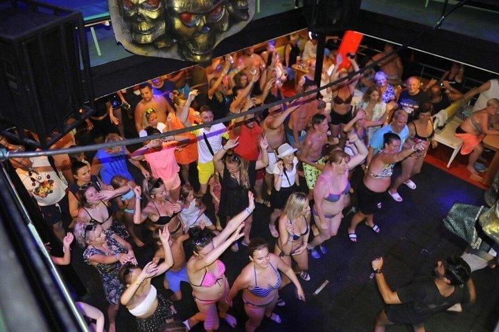 アランヤナイトサファリとジープアドベンチャーボートトリップ＆ディナー
