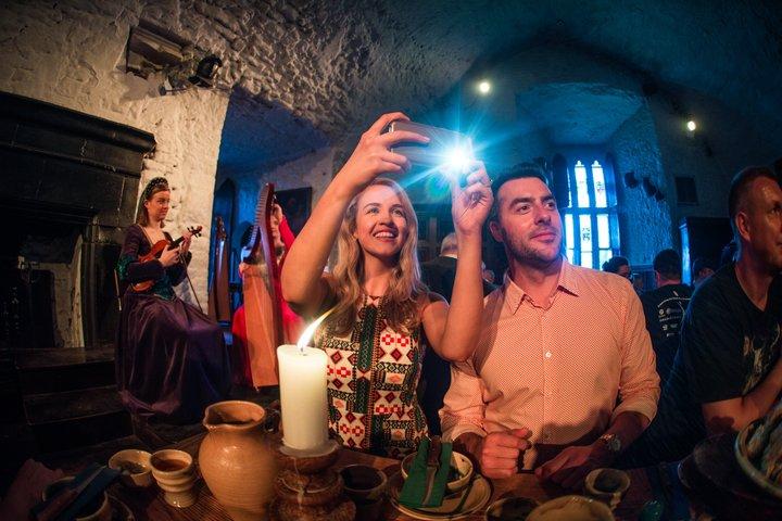 Ticket voor middeleeuws banket bij Bunratty Castle