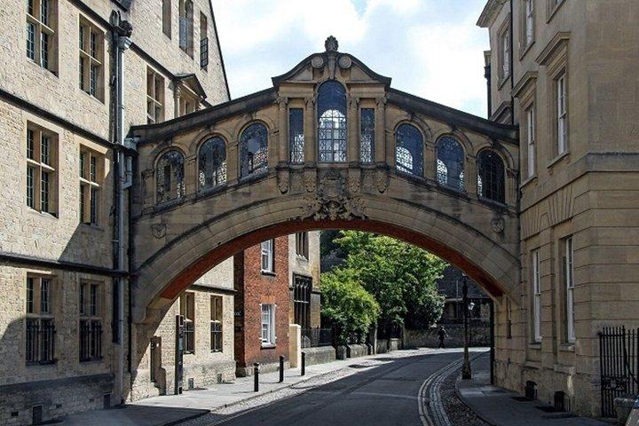 Windsor Castle and Oxford Small Group Tour