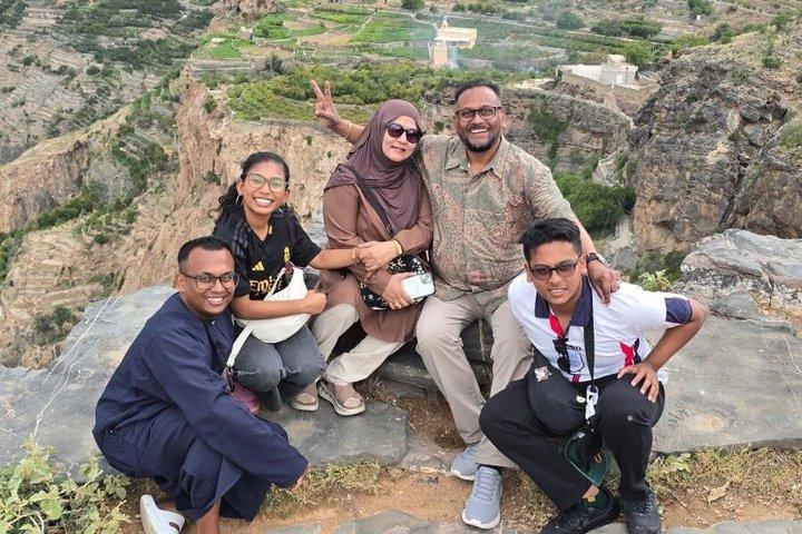 Discover Nizwa & Jebel Shams Grand Canyon Private Day Tour