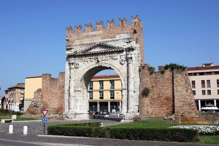 Rimini Scavenger Hunt & Highlights Självguidad rundvandring