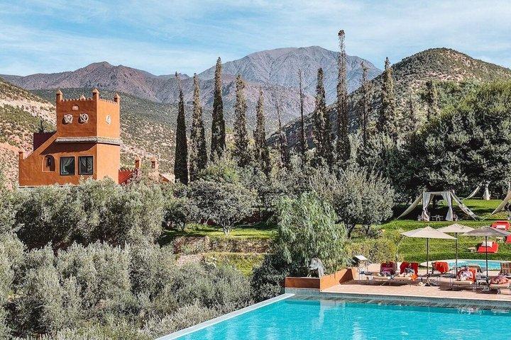 Excursão pelas Montanhas Atlas a partir de Marrakech com um Guia