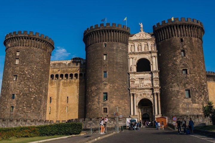 Naples chasse au trésor & Highlights visite à pied autonome