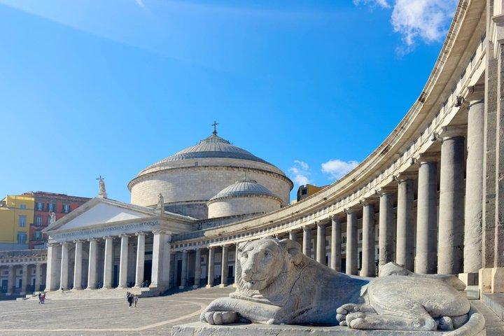 Naples chasse au trésor & Highlights visite à pied autonome