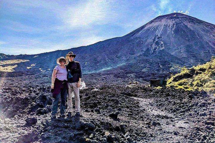 Pacaya Volcano Day Trip from Antigua
