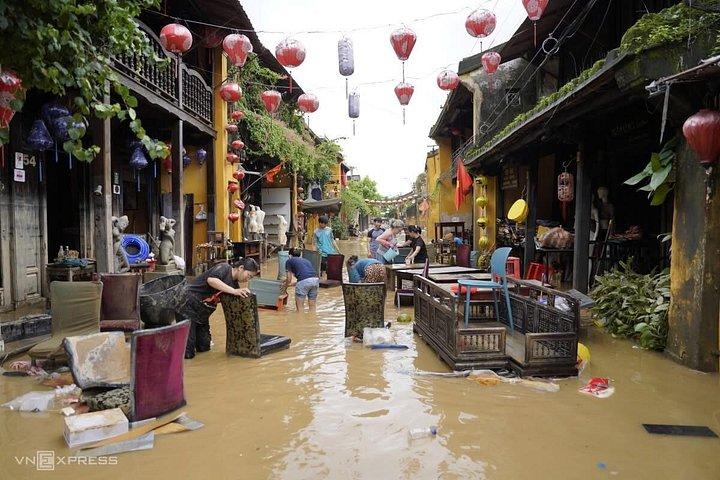 ホイアン旧市街散策ツアー：歴史、文化、地元の生活