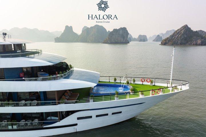 Halora Kairos 2D1N Luxury Cruise : ハロン湾&ランハ湾ツアー